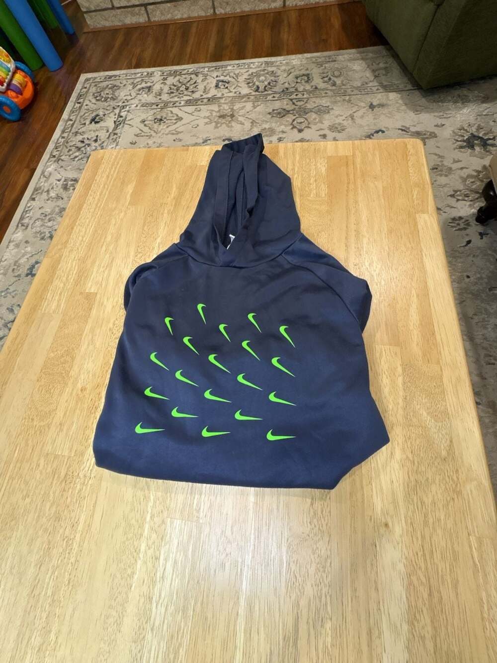 Nike All-Over Multi Swoosh Neon Green Logo Therma-Fit Pullover Hoodie Navy Blue